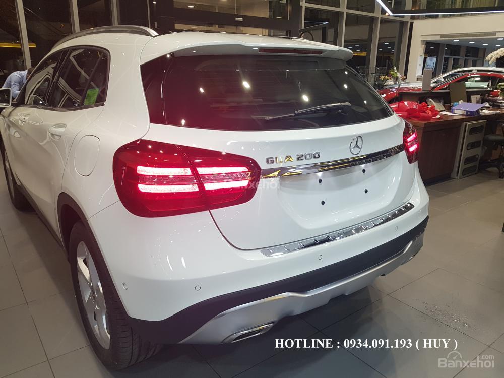 Bán Mercedes Gla 200 2018 ưu đãi đặc Biệt Giao Xe Ngay