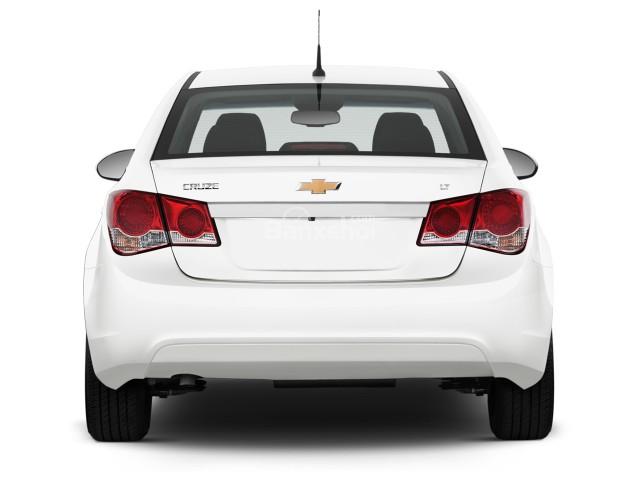 Đuôi xe Chevrolet Cruze 2016 sở hữu thiết kế mạnh mẽ, đậm chất khí động học Đuôi xe Chevrolet Cruze 2016 sở hữu thiết kế mạnh mẽ, đậm chất khí động học.