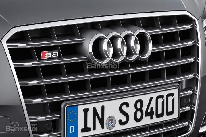 Đánh giá xe Audi S8 2016: Lưới tản nhiệt mang thiết kế sang chảnh