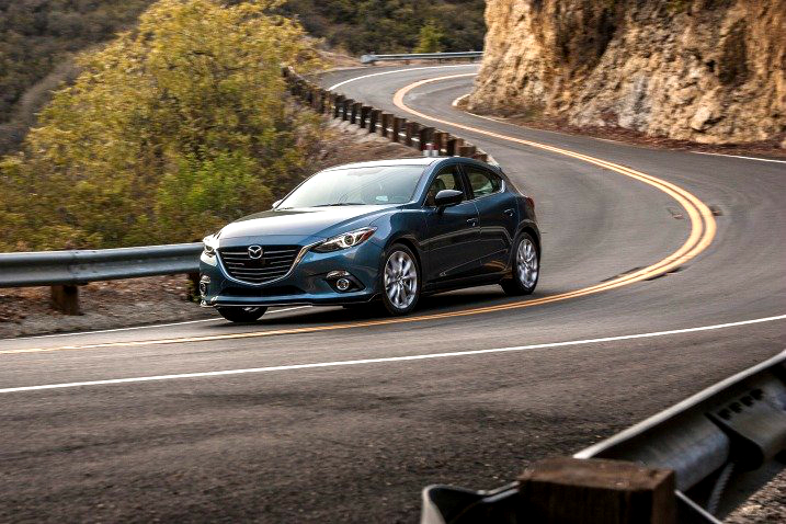 Đánh giá xe Mazda 3 2016 rẻ hơn, tiện nghi hơn