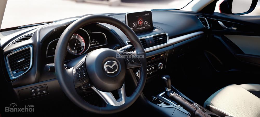 Đánh giá xe Mazda 3 2016 phần tiện ích 1