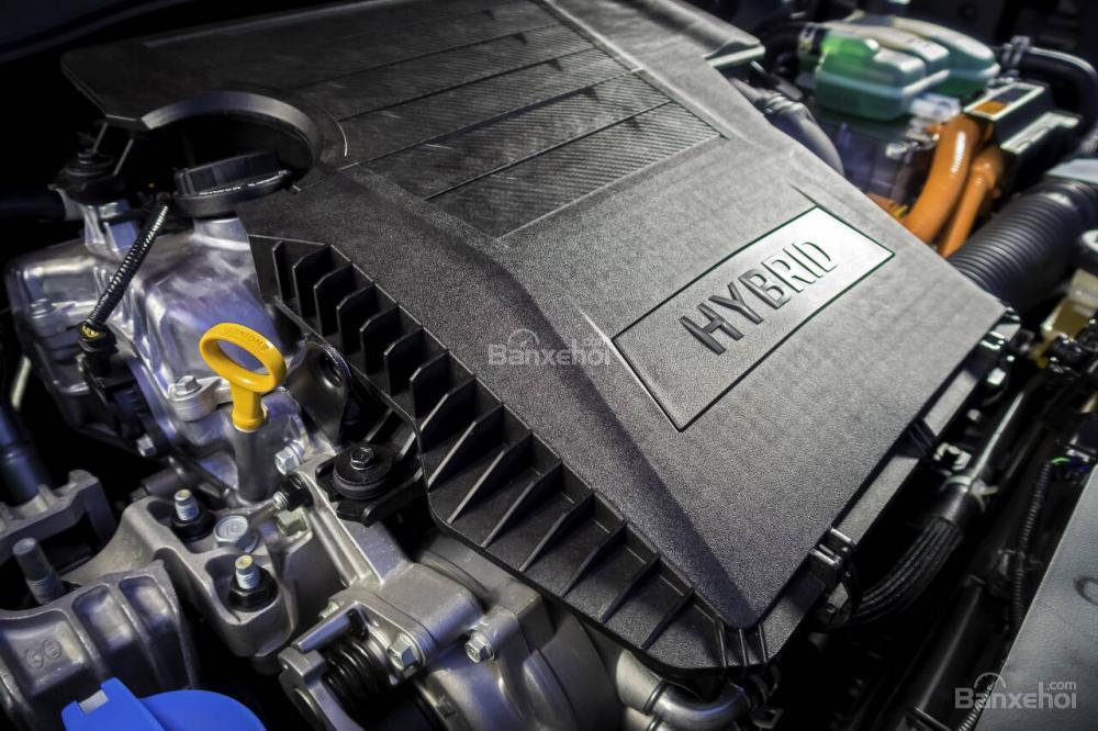Đánh giá xe Kia Niro hybrid 2017 phần vận hành