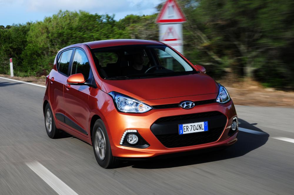 Không phải Vios, Hyundai i10 mới là xe bán chạy nhất Việt Nam 2015.