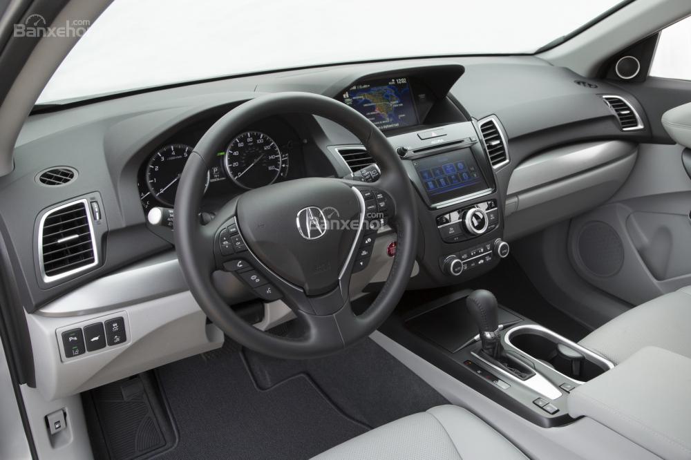 Acura RDX 2017 sở hữu nhiều trang bị tiện nghi cao cấp, hiện đại.