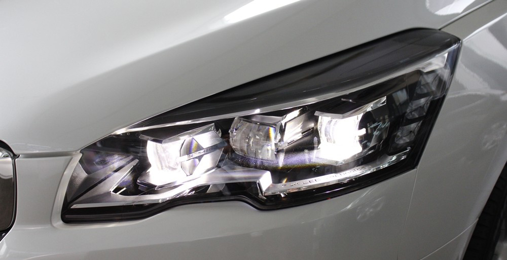 Đánh giá xe Peugeot 508 2015 phần đầu 3.