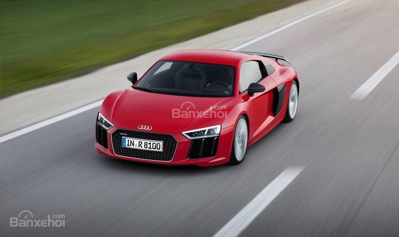 Đánh giá xe Audi R8 2017: Xử lý nhạy bén