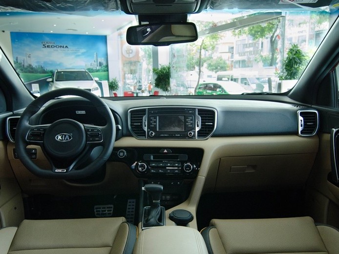 Nội thất của Kia Sportage 2016.