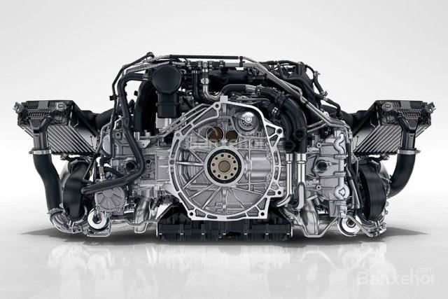 Đánh giá xe Porsche 911 Carrera 2017: Động cơ mới