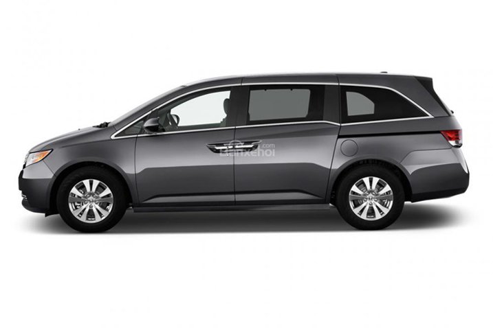 So sánh xe Kia Sedona 2015 và Honda Odyssey 2016 về thiết kế thân xe 2