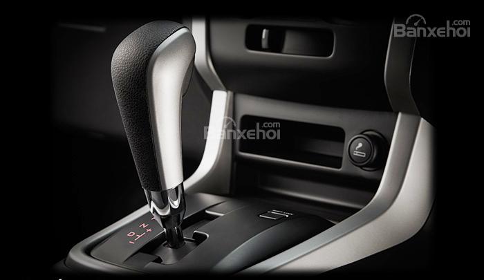 Đánh giá xe Isuzu D-MAX 3.0 hộp số tự động 6 cấp.