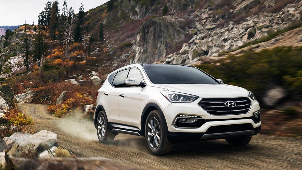 Tổng quát so sánh Chevrolet Captiva Revv và Hyundai SantaFe 2016. Tổng quát so sánh Chevrolet Captiva Revv và Hyundai SantaFe 2016 1