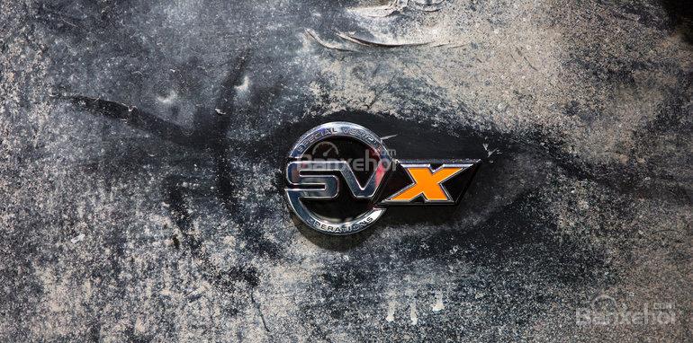 Ấn tượng với Land Rover Defender SVX, SVR 2018 1