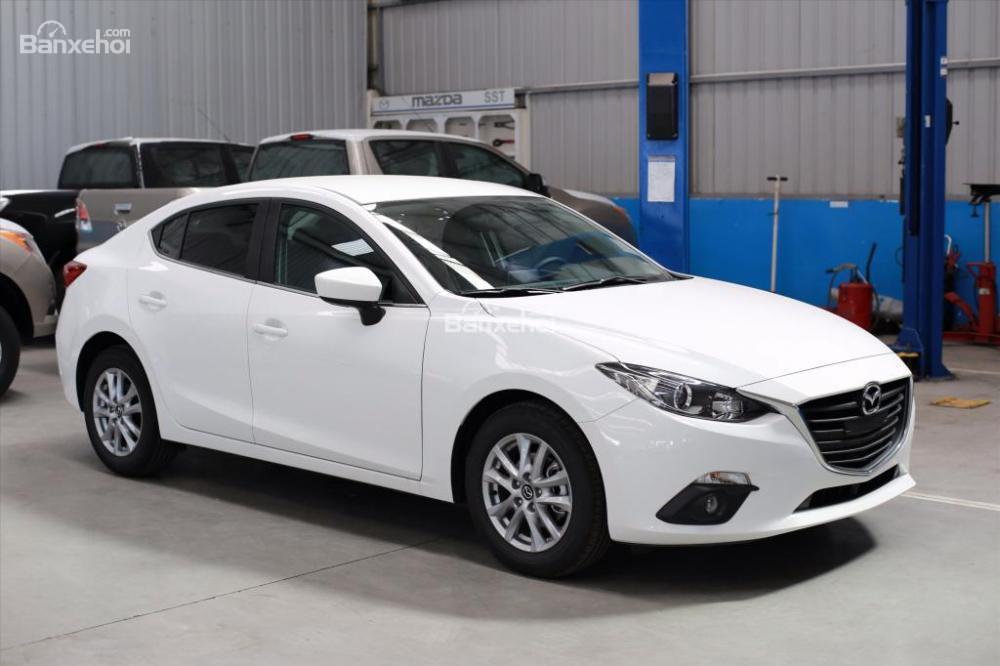 Mazda 3 1 5 Sd đời 2017 Màu Trắng Giá Tốt Mazda 3 1 5 Sd đời 2017 Màu Trắng