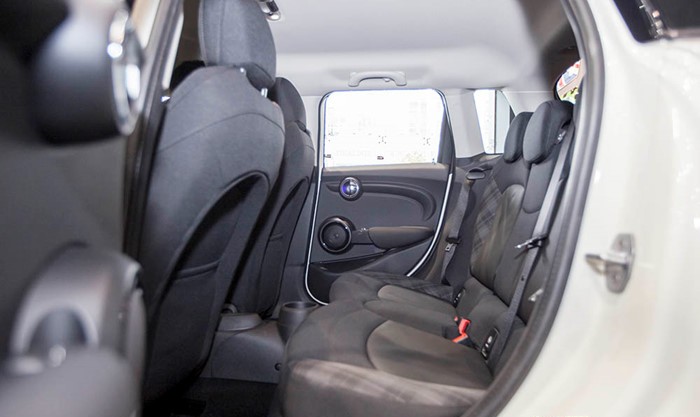 Mini One Inner Mini One chính thức chốt giá 1,228 tỷ Đồng tại Việt Nam