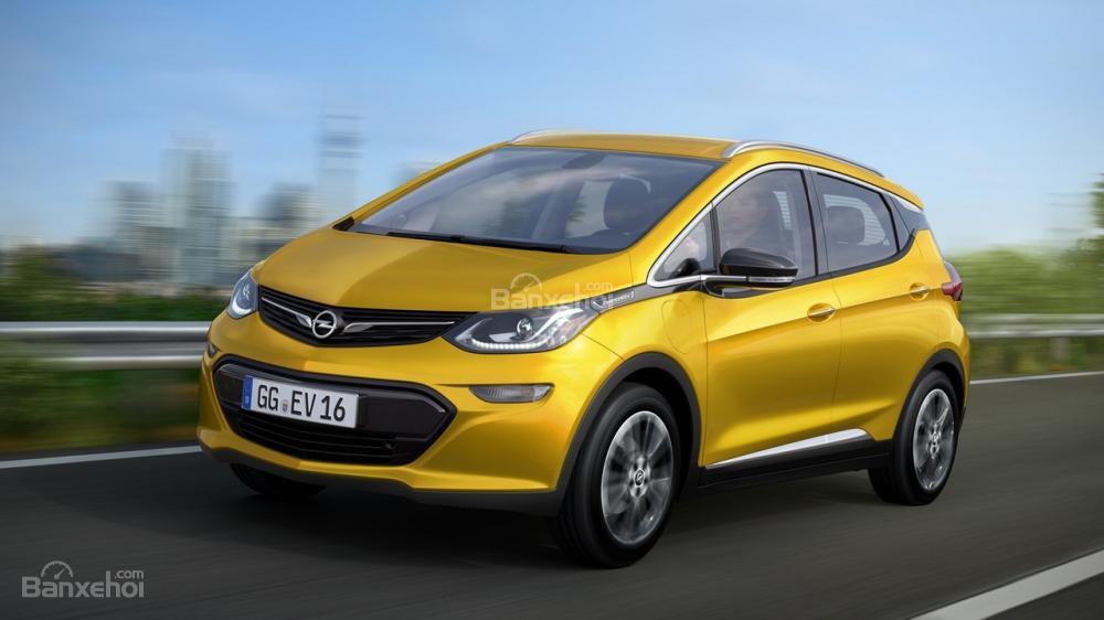 Opel Ampera-e sắp trình làng tại triển lãm ô tô Paris.