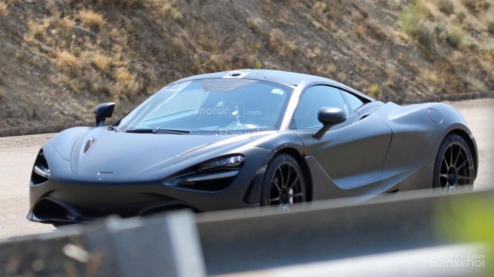 Siêu xe kế nhiệm McLaren 650S lộ diện không chút giấu giếm.