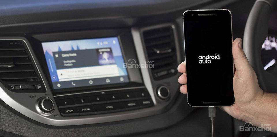 Hyundai bổ sung Android Auto cho i30, Elantra, Veloster, Tucson và Santa Fe.