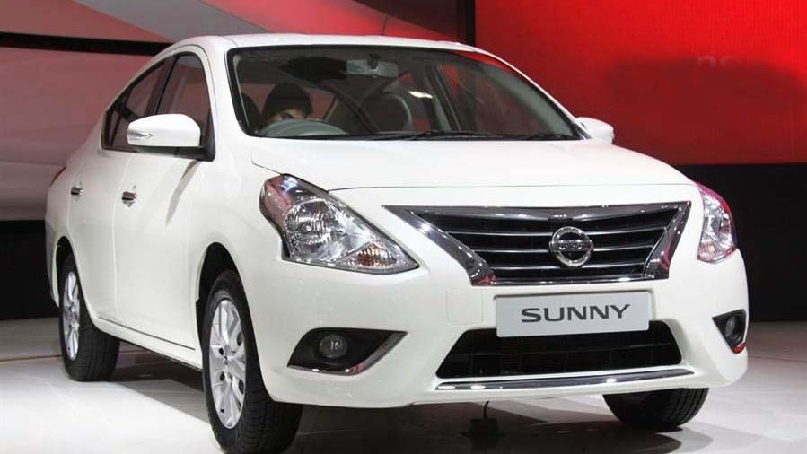 So sánh xe Suzuki Ciaz và Nissan Sunny: Lợi thế nghiêng về tân binh So sánh xe Suzuki Ciaz và Nissan Sunny: Lợi thế nghiêng về tân binh 2