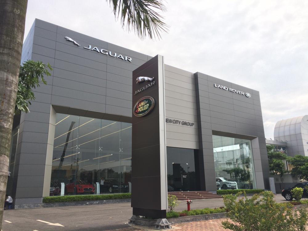 Jaguar Land Rover Việt Nam (8)