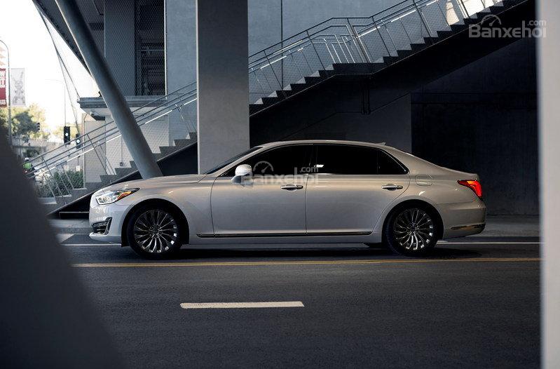 Đánh giá xe Genesis G90 2017: Thiết kế thân xe 1