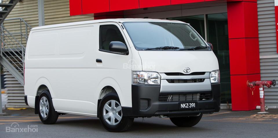 12.000 xe Toyota HiAce dính án triệu hồi vì lỗi hộp số