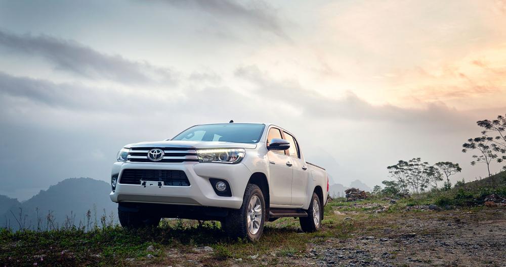 Kiểu dáng của Toyota Hilux mạnh mẽ, đúng chất của một mẫu bán tải Kiểu dáng của Toyota Hilux mạnh mẽ, đúng chất của một mẫu bán tải.