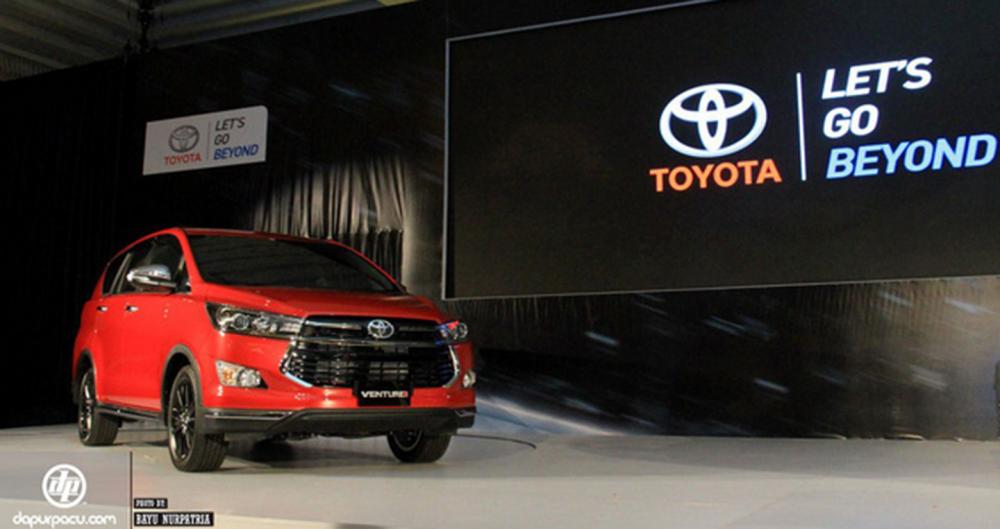 Toyota Innova Venturer bản cao cấp nhất có giá từ 29.000 USD.
