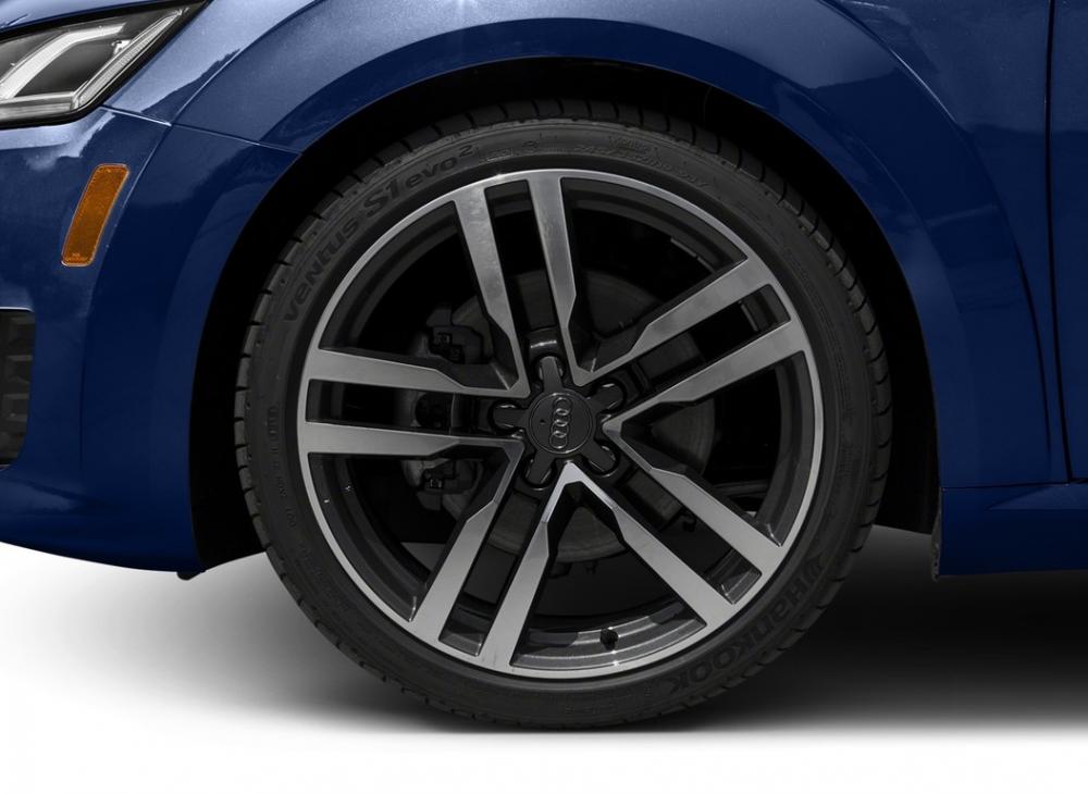 Đánh giá xe Audi TT 2017: La-zăng Đánh giá xe Audi TT 2017: La-zăng.