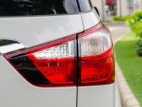 Đánh giá xe Isuzu mu-X 2016: Đèn sau.
