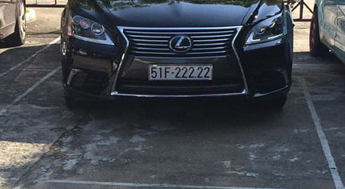 Lexus tứ quý 2 tại Sài Gòn Lexus tứ quý 2 tại Sài Gòn.