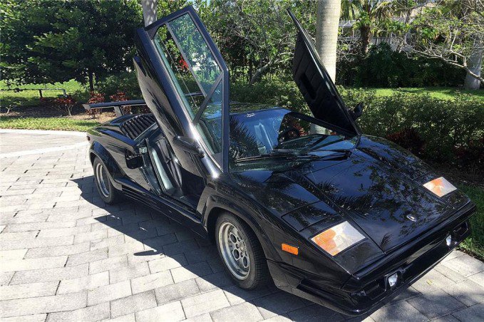 Hình ảnh xe Lamborghini Countach LP 4005 - Cannonball Run Hình ảnh xe Lamborghini Countach LP 4005 - Cannonball Run.