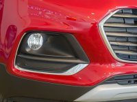 Đánh giá xe Chevrolet Trax 2017: Đèn chiếu xa Đánh giá xe Chevrolet Trax 2017: Đèn chiếu xa.