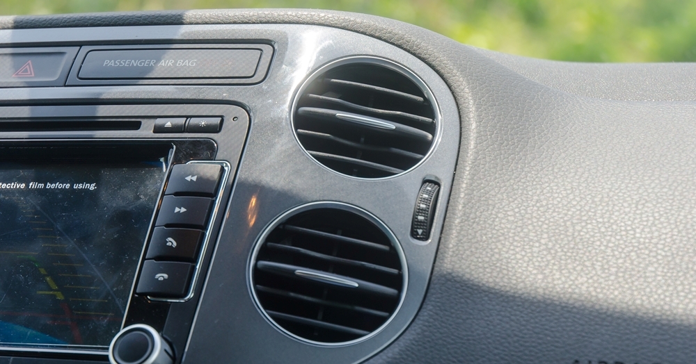 Đánh giá xe Volkswagen Tiguan 2016: Hệ thống điều hòa cho khả năng làm lạnh nhanh và sâu a2