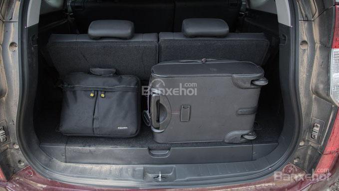 So sánh xe Mitsubishi Pajero Sport 2017 và Chevrolet Trailblazer 2017 về khoang hành lý 1 So sánh xe Mitsubishi Pajero Sport 2017 và Chevrolet Trailblazer 2017 về khoang hành lý a1