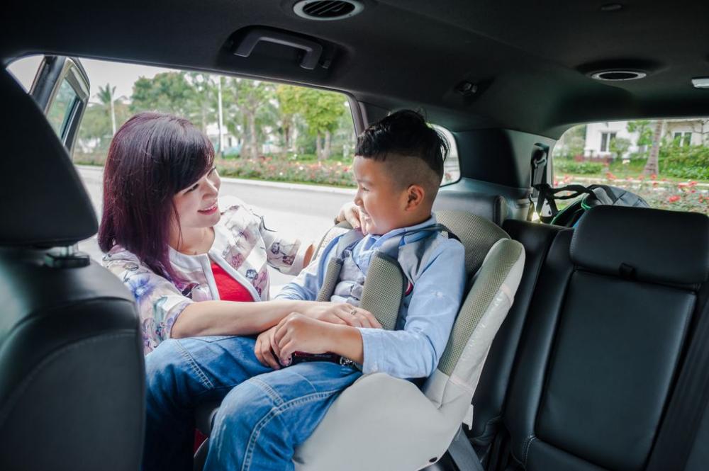 Hành trình lái xe của phụ nữ: Chăm sóc con trẻ