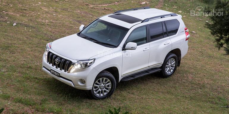 Toyota LandCruiser Prado Altitude 2017 trở lại với giá 68.230 USD a2