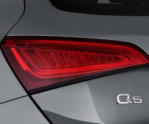 Đánh giá xe Audi Q5 2017: Đèn hậu LED.