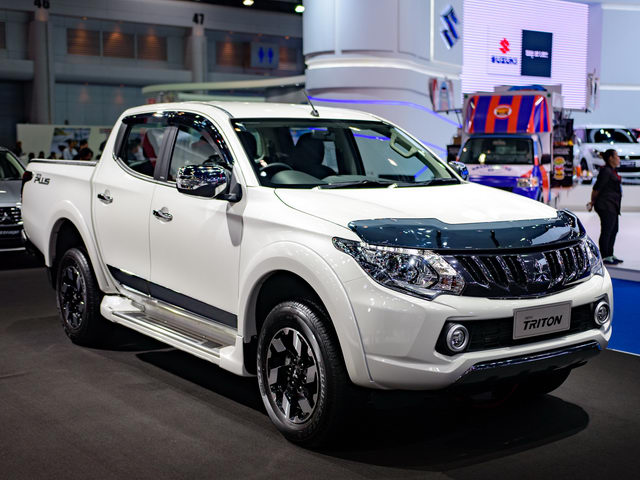 Mitsubishi Triton Plus 2017 tập trung vào hiệu năng vận hành