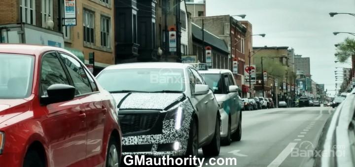 Cadillac XTS 2018 lộ ảnh mới nhất trên đường thử.