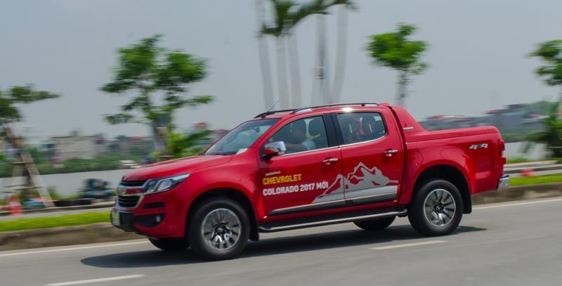 Đánh giá xe Chevrolet Colorado 2017: Có danh sách dài các công nghệ an toàn a1