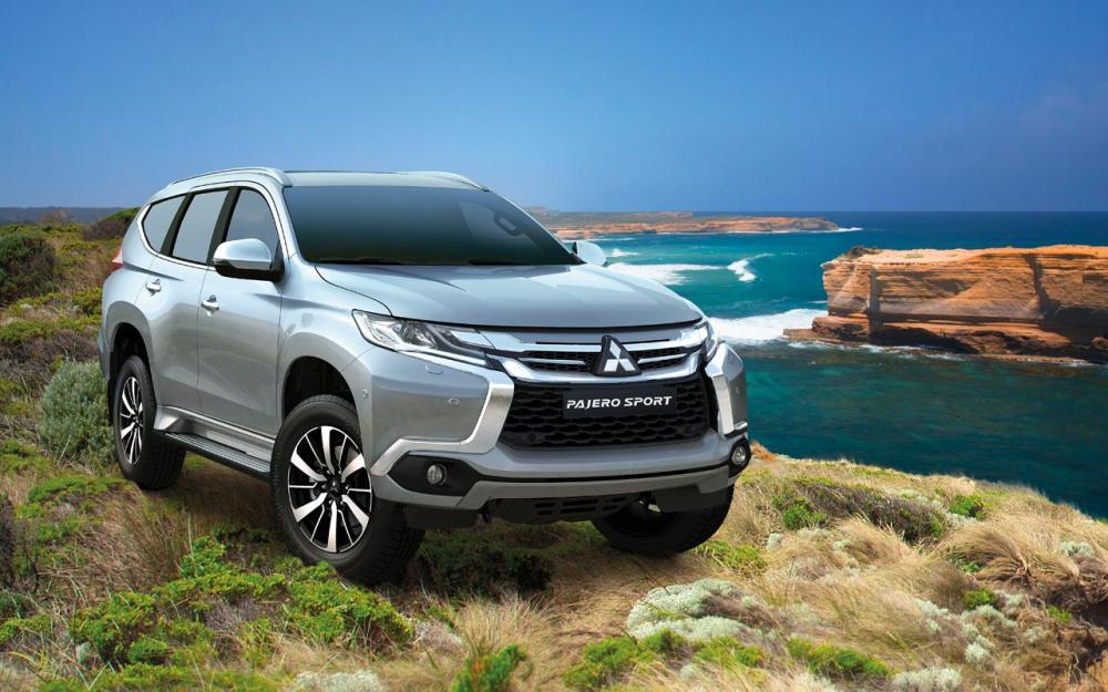 Đánh giá xe Mitsubishi Pajero Sport 2017: Mẫu SUV 7 chỗ “đắt xắt ra miếng”.