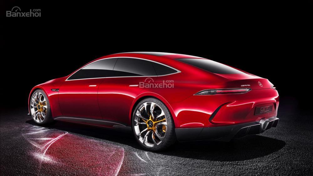 Mercedes CLA thế hệ mới sẽ có thiết kế Fastback giống AMG GT Concept