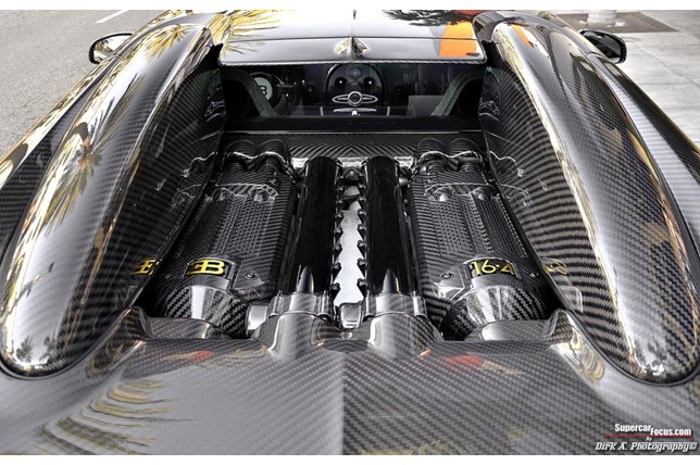 Động cơ Bugatti Veyron Linea Vincero d''''''''Oro Động cơ Bugatti Veyron Linea Vincero d''''''''Oro.