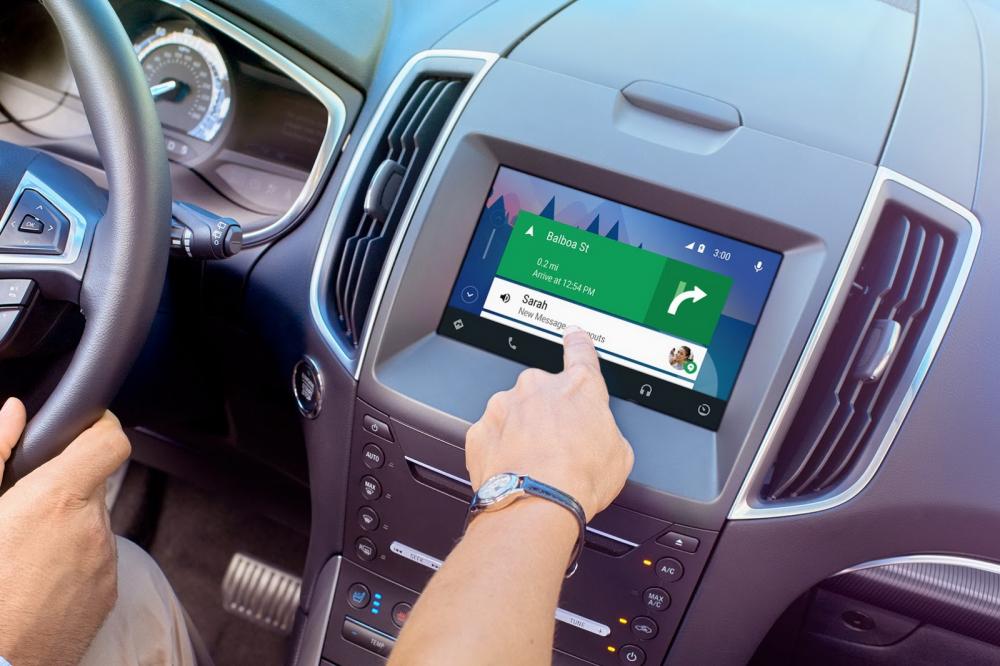 Ford cập nhập SYNC 3, hỗ trợ Apple CarPlay và Android Auto.