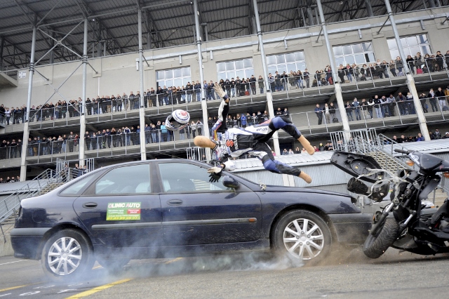 Đừng cố dọn dẹp hiện trường Đừng cố dọn dẹp hiện trường.