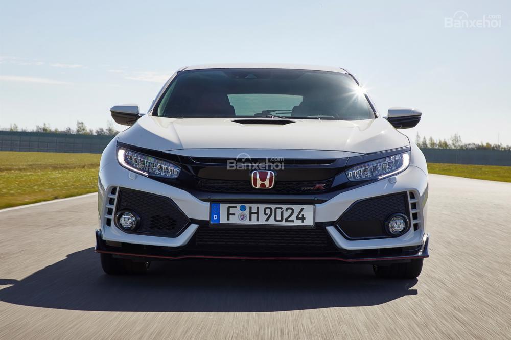 Honda Civic Type R 2018 dành cho thị trường Châu Âu có giá 995 triệu đồng