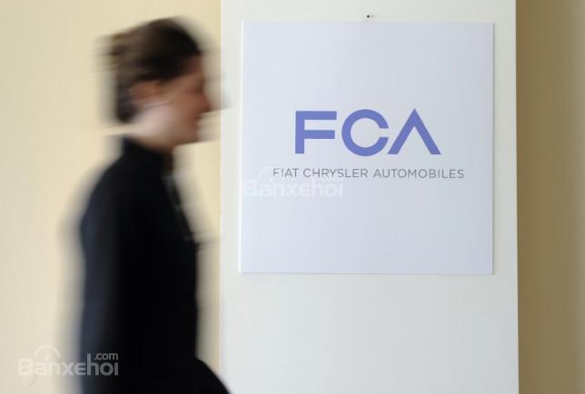 Fiat Chrysler phủ nhận thông tin ngừng bán xe Chrysler tại Nhật Bản.