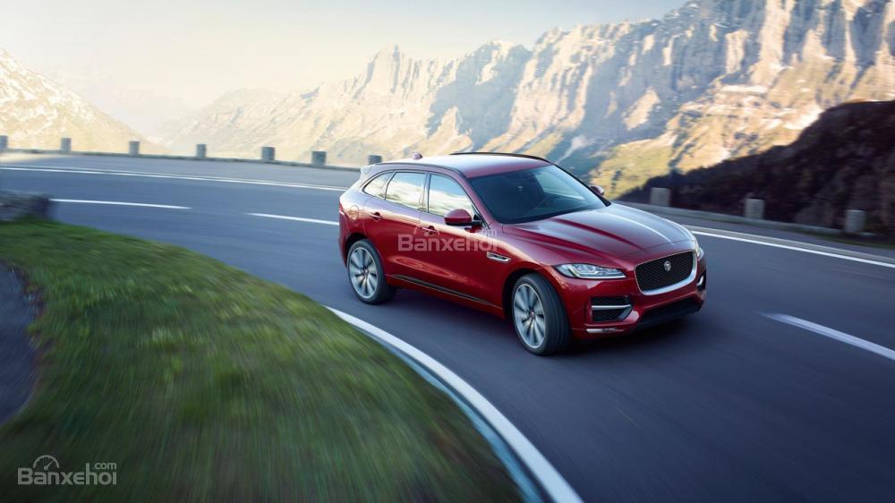 Bộ ba Jaguar XE, XF và F-Pace có thêm động cơ tăng áp 2.0L mới a5