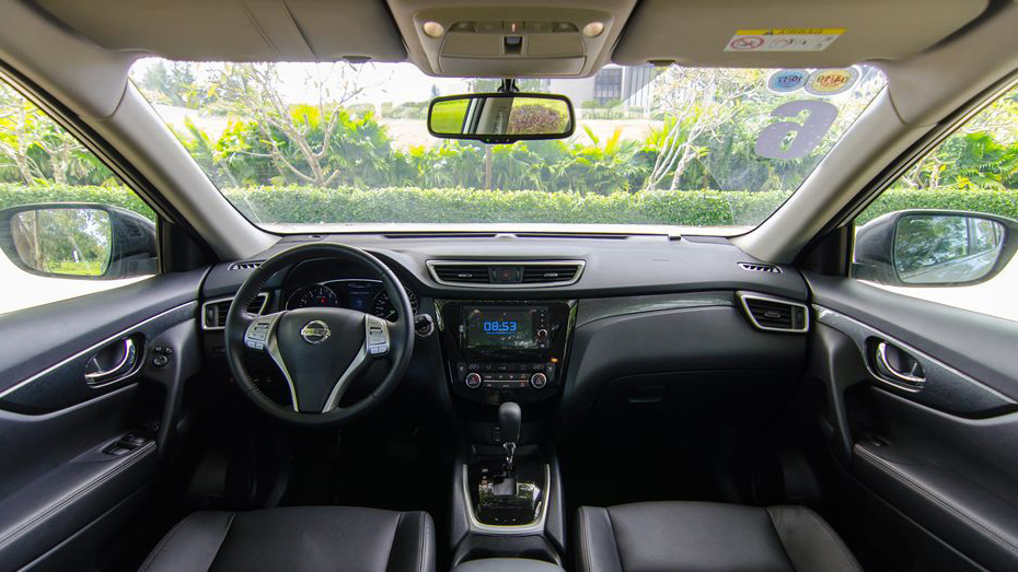 So sánh nội thất xe Hyundai Santa Fe 2017 và Nissan X-Trail 2017: Xe Hàn đẹp, xe Nhật nhiều trang bị So sánh nội thất xe Hyundai Santa Fe 2017 và Nissan X-Trail 2017: Xe Hàn đẹp, xe Nhật nhiều trang bị 2