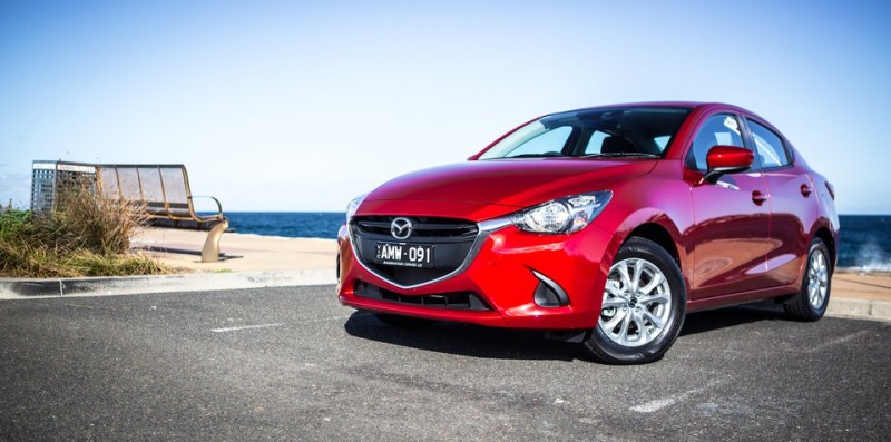 391 mẫu xe Mazda 2 gồm hai phiên bản hatchback và sedan tại thị trường Việt Nam không bị ảnh hưởng bởi đợt triệu hội lần này.